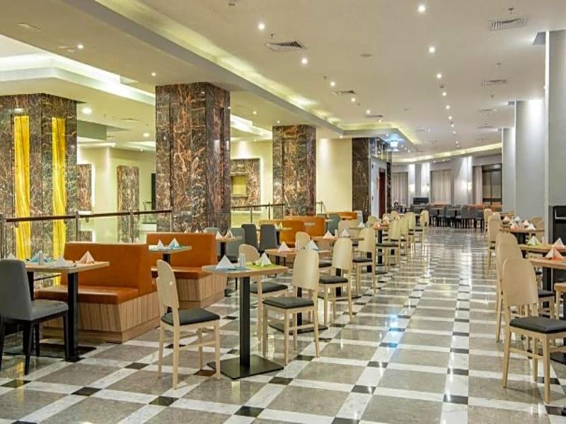 Park Inn By Radisson Makkah Thakher Algharbi - Bar