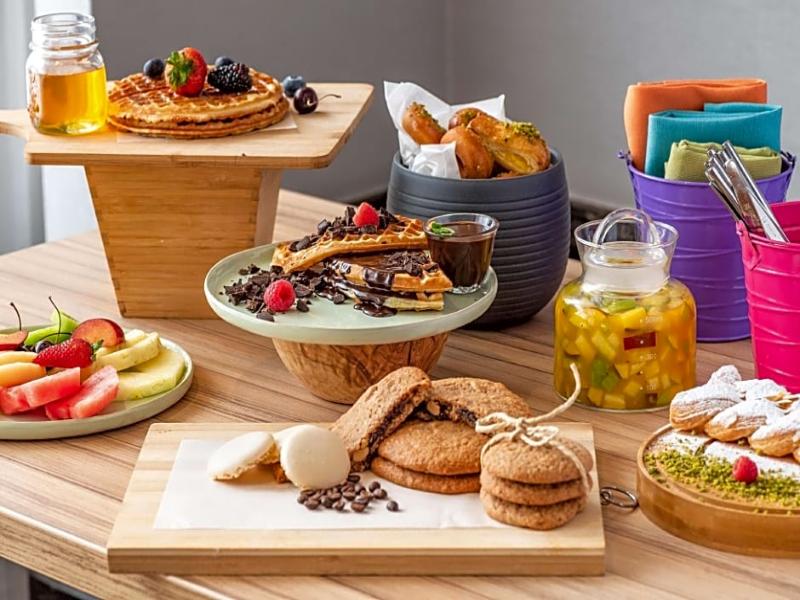 Park Inn By Radisson Makkah Thakher Algharbi - Restoran