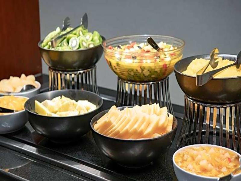 Park Inn By Radisson Makkah Thakher Algharbi - Restoran