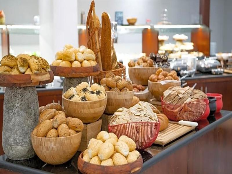 Park Inn By Radisson Makkah Thakher Algharbi - Restoran