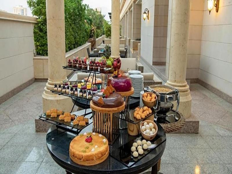 Park Inn By Radisson Makkah Thakher Algharbi - Restoran