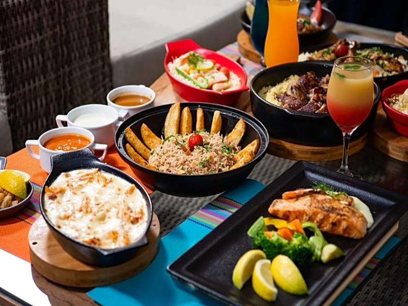 Park Inn By Radisson Makkah Thakher Algharbi - Restoran