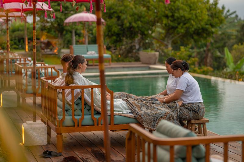 Umah Lusa Resort - Havuz