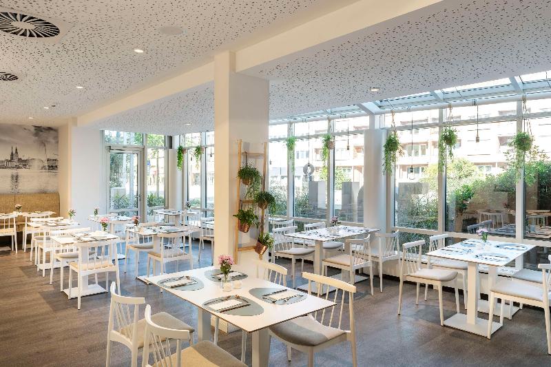 NH Hamburg Mitte - Restoran