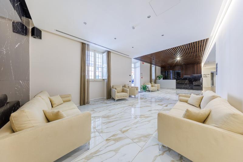 Casa San Giuseppe (Roma San Giovanni) - Lobi
