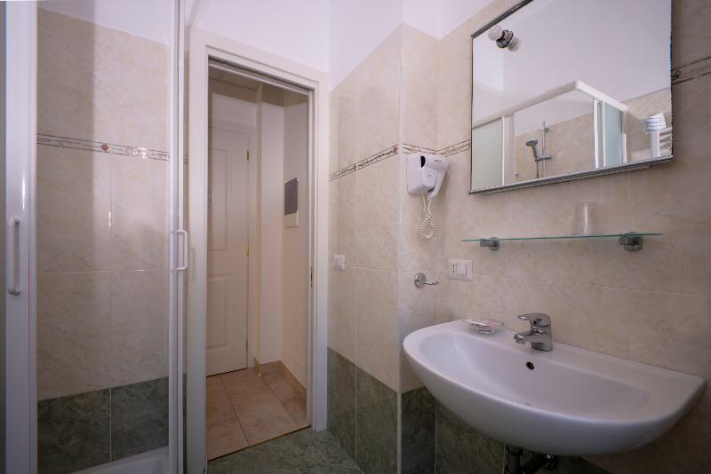 Casa San Giuseppe (Roma San Giovanni) - Oda