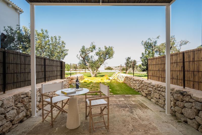 Secolario Masseria Del Viverbene - Oda