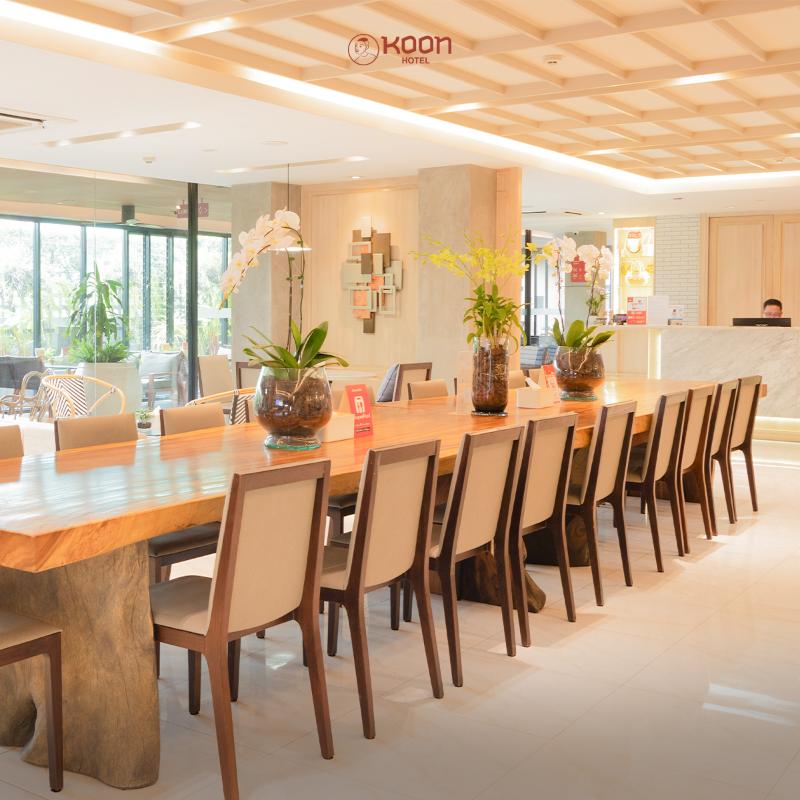 Koon Hotel - Lobi
