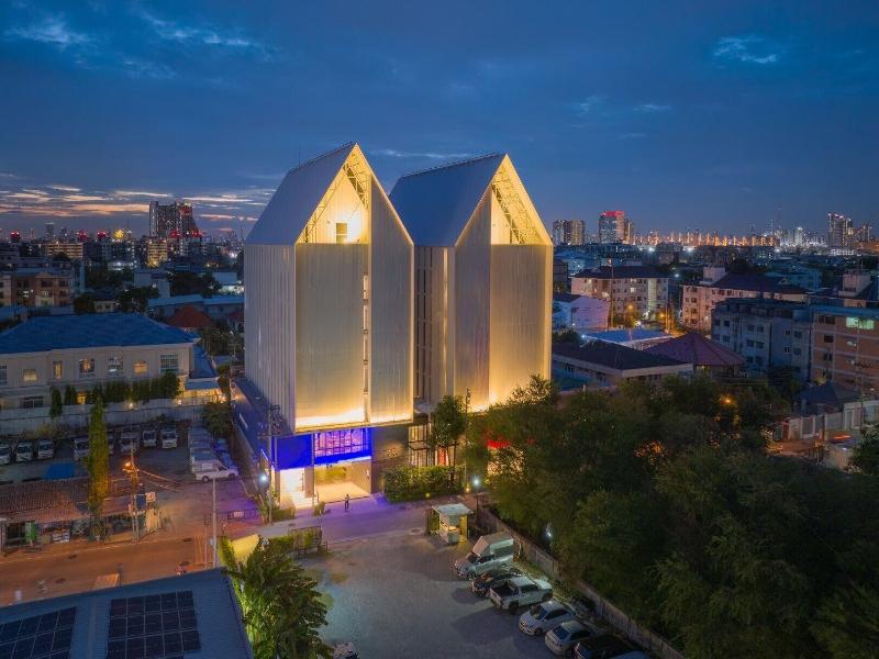 Blue Hippo Hotel - Genel