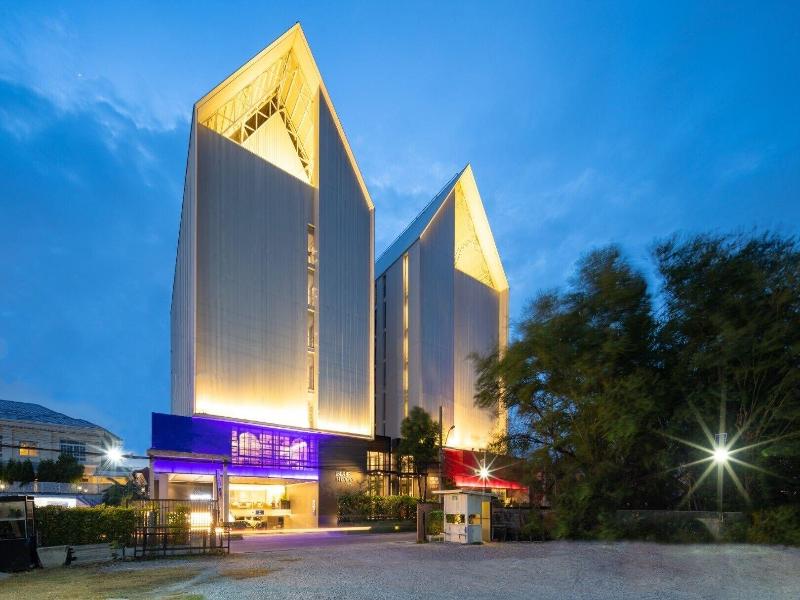 Blue Hippo Hotel - Genel