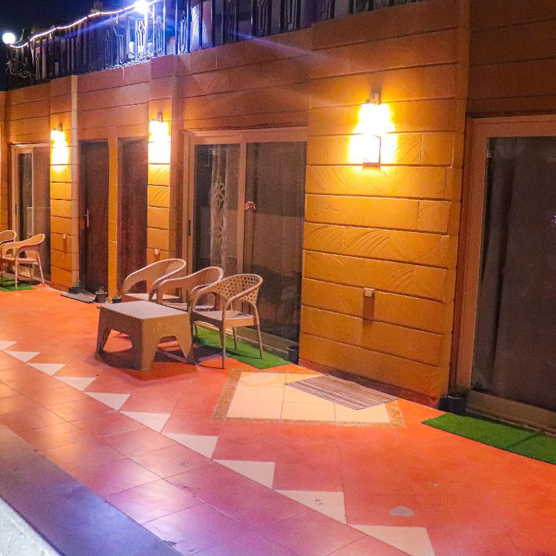 Golden Pyramids View Inn - Oda