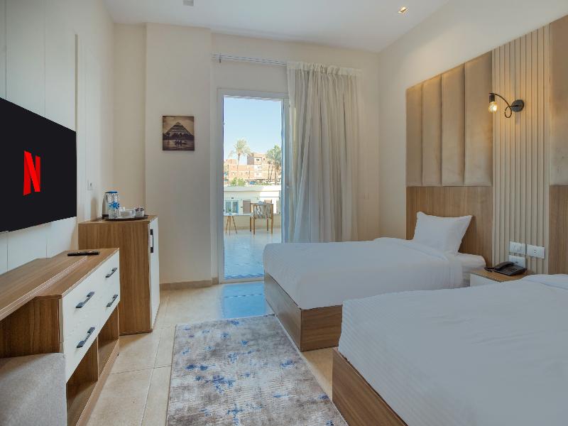 Mazar Pyramids Hotel - Oda