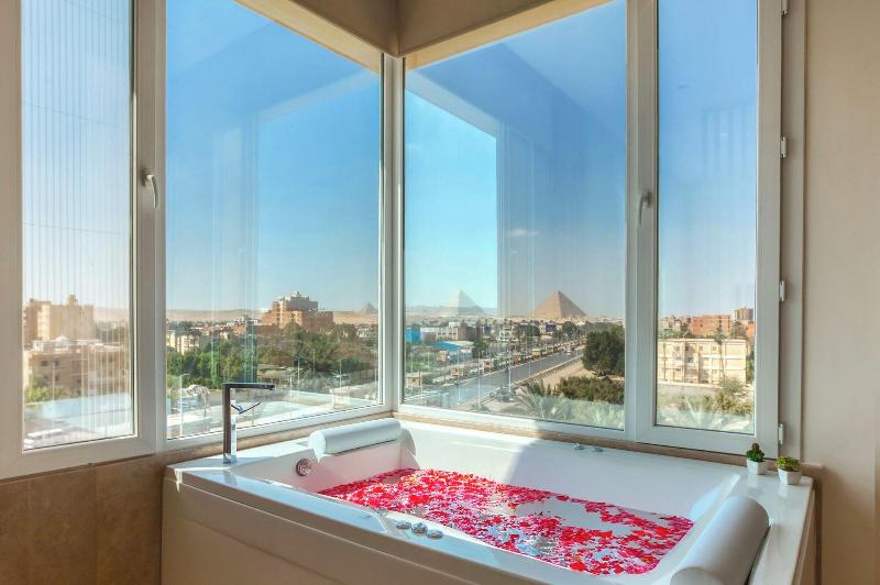 Mazar Pyramids Hotel - Oda