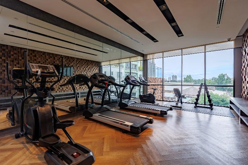 Ten Six Hundred Chao Phraya Bangkok By Preference - Aktivite
