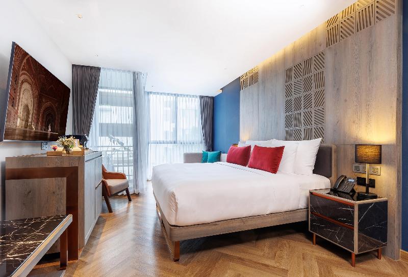 Ten Six Hundred Chao Phraya Bangkok By Preference - Oda