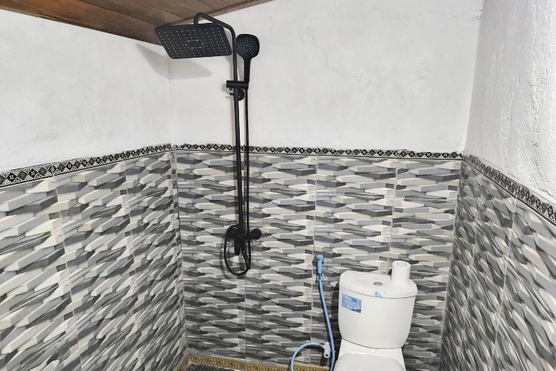 Cool Brezee Bungalow 2 - Oda