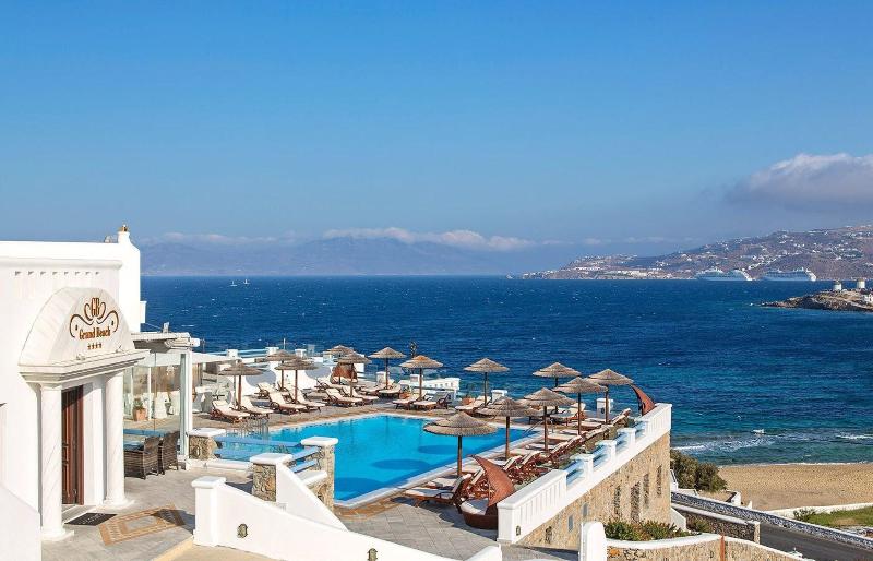 Grand Beach - Genel