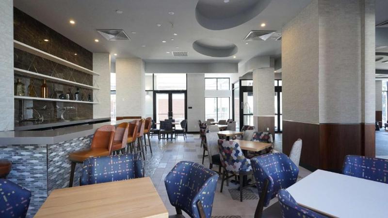 DoubleTree by Hilton Long Island City, NY - Restoran