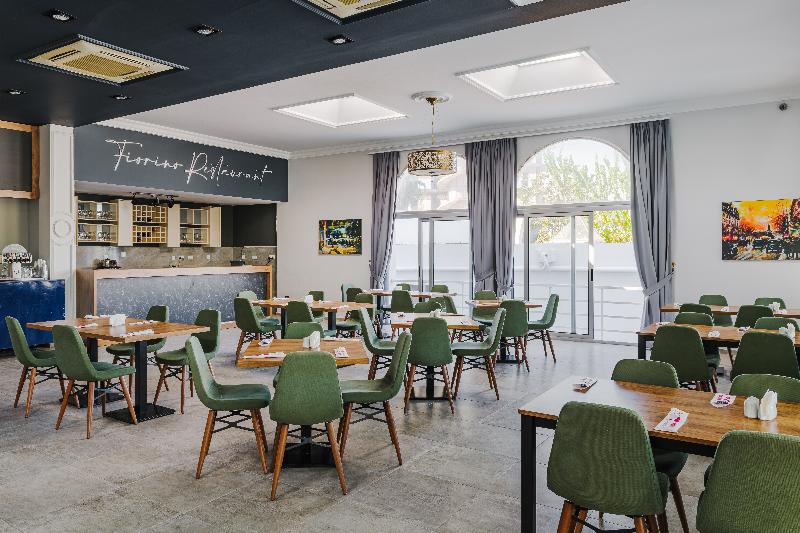 Uptown Buyuk Anadolu Girne - Restoran