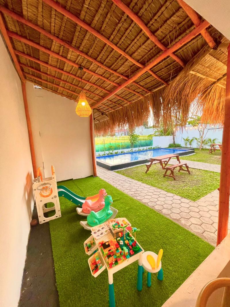 D'svarga Glamping & Resto - Restoran