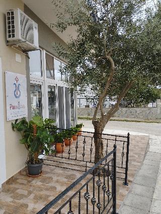 Romilia Guesthouse