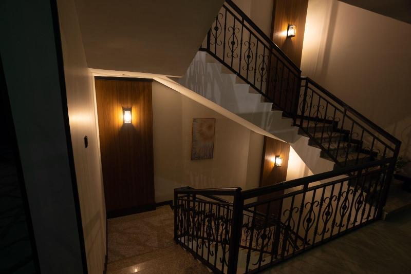 Skyline Hotel & Suites - Lobi