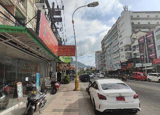 One World One Home Patong 1 fotoÄŸrafÄ±
