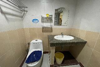 One World One Home Patong 1 fotoÄŸrafÄ±