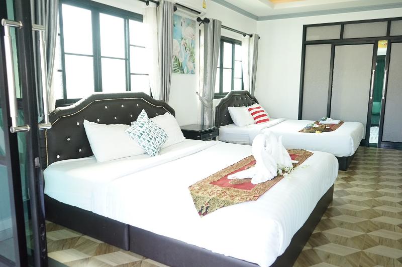 Chaiyai River Front Hotel By Zuzu - Oda