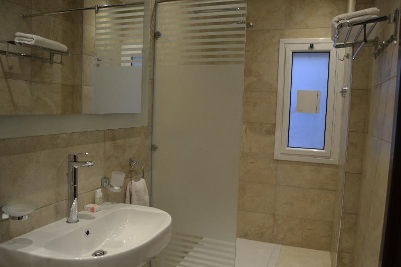 Omar El Khayam Al Minya Hotel Luxury Accommodation - Oda