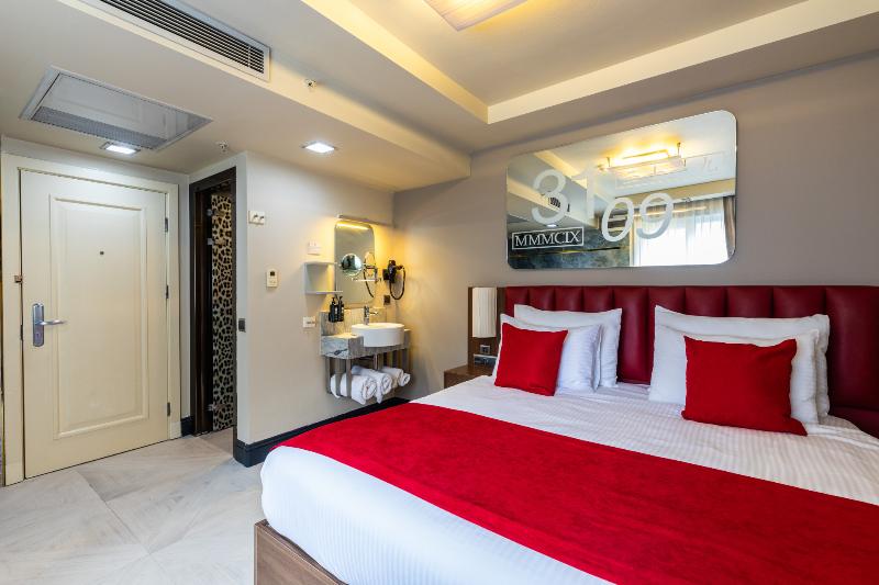 Ramada By Wyndham Istanbul Pera - Oda