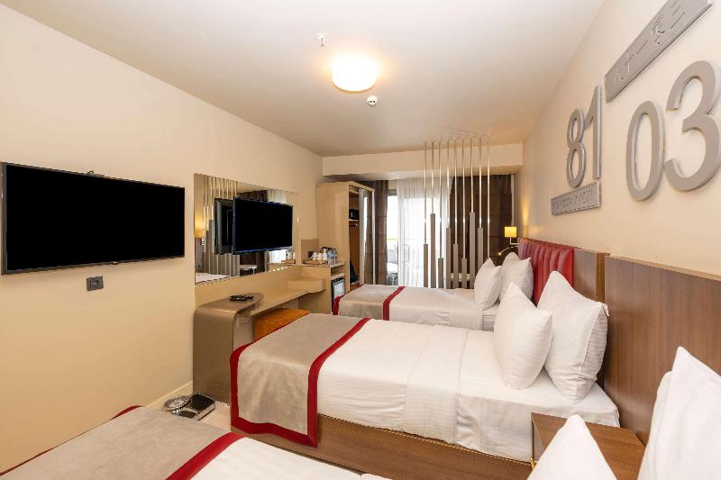 Ramada By Wyndham Istanbul Pera - Oda