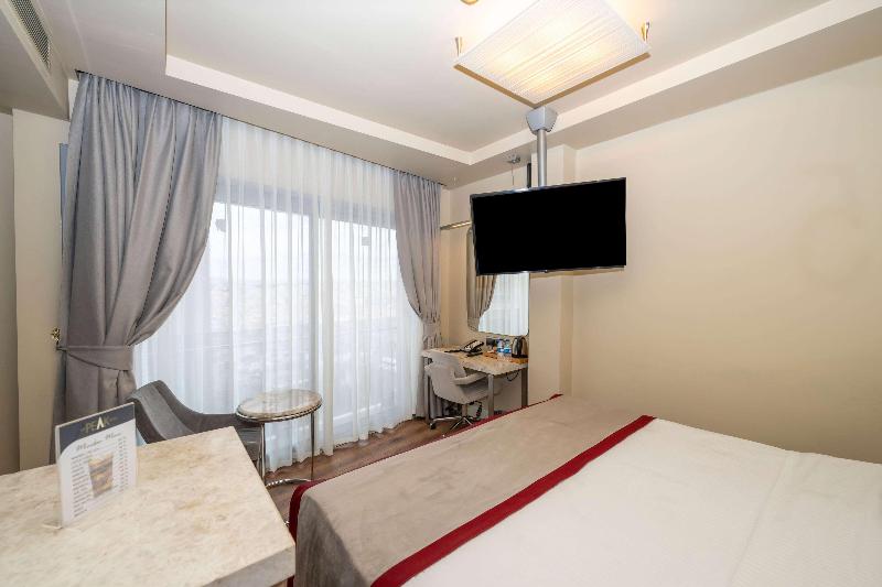 Ramada By Wyndham Istanbul Pera - Oda