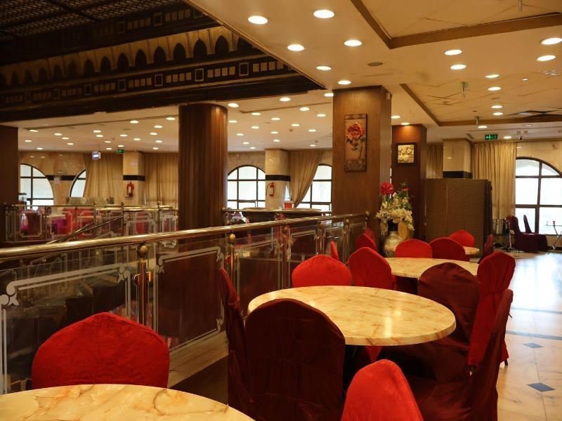 Grand Zowar Hotel - Restoran