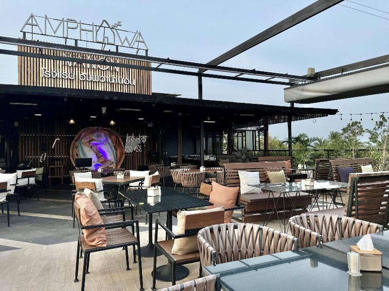 Amphawa Nanon Hotel & Spa - Bar