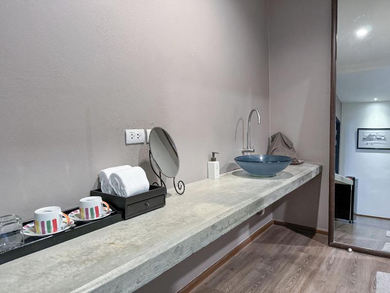 Amphawa Nanon Hotel & Spa - Oda