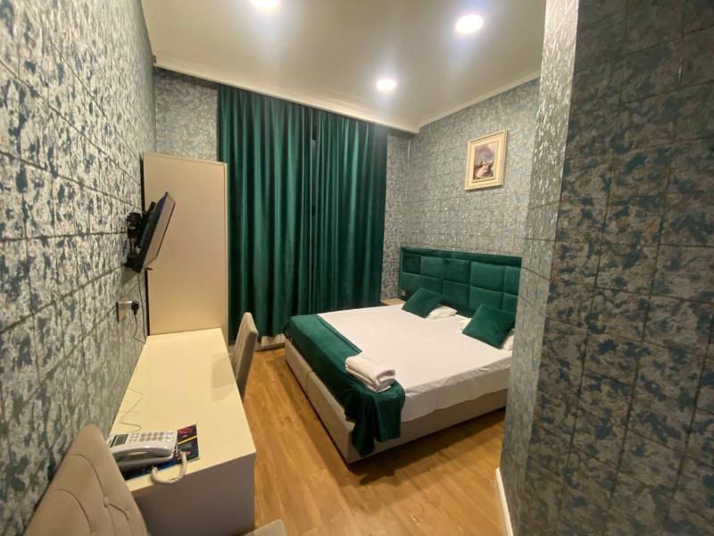Eleon Hotel - Oda