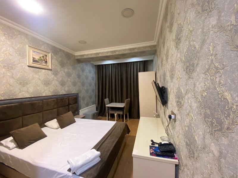 Eleon Hotel - Oda