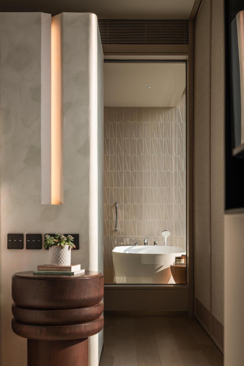 KROMO Bangkok, Curio Collection by Hilton - Oda