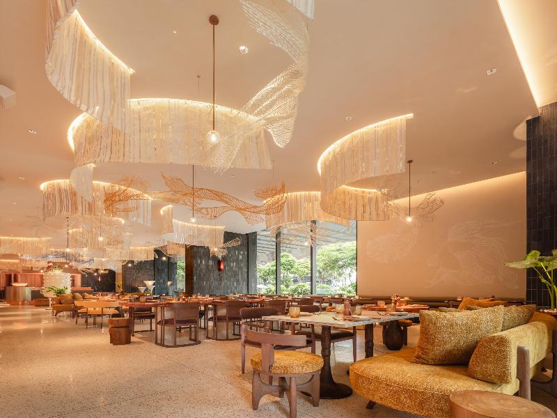 KROMO Bangkok, Curio Collection by Hilton - Restoran