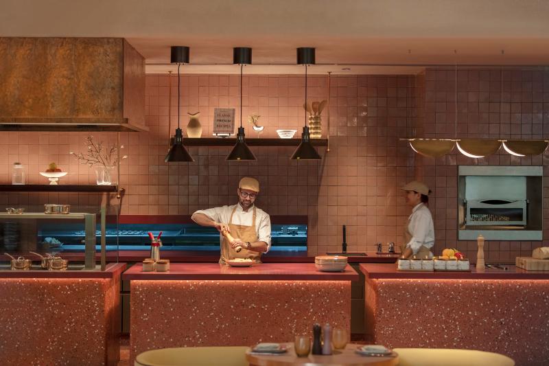 KROMO Bangkok, Curio Collection by Hilton - Restoran