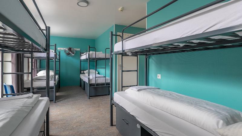 Hans Brinker Hostel - Genel