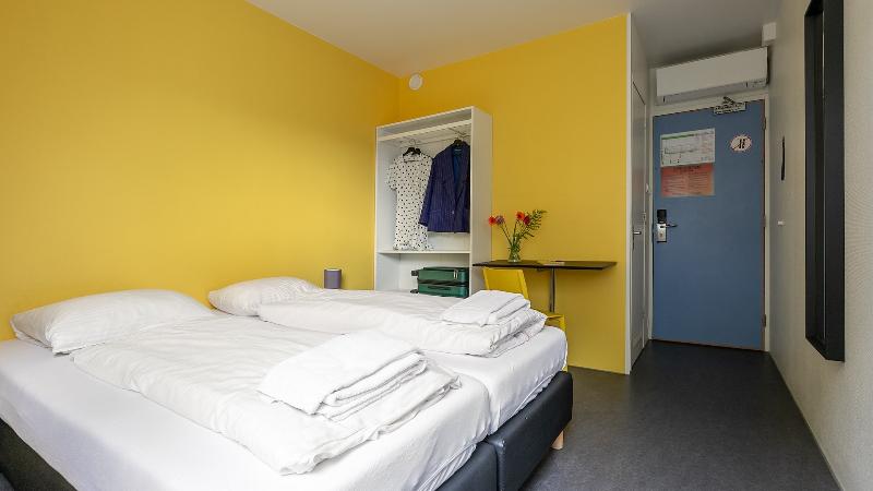 Hans Brinker Hostel - Oda
