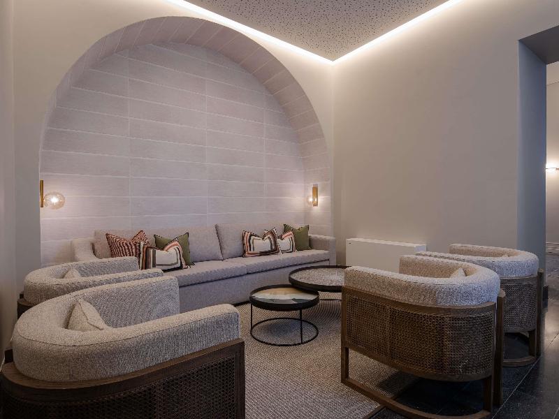 Mercure Ponta Delgada Azores (Abertura No Início D - Toplantı