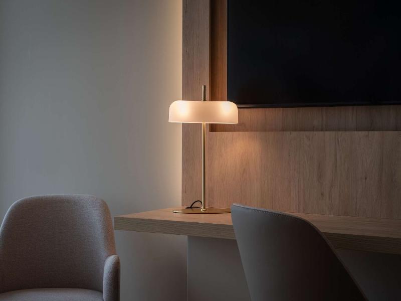 Mercure Ponta Delgada Azores (Abertura No Início D - Oda