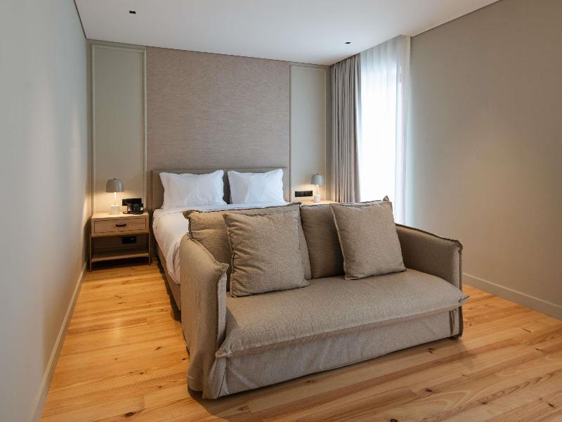Mercure Ponta Delgada Azores (Abertura No Início D - Oda