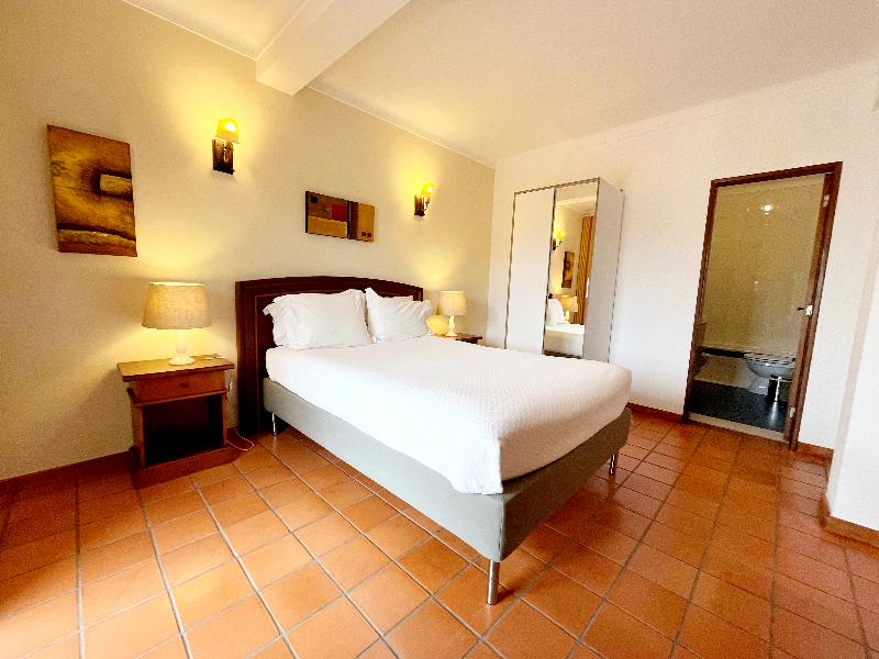 Apartamentos da Vila - Duna Parque Resort & Hotels - Oda