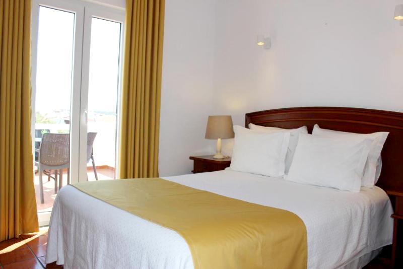 Apartamentos da Vila - Duna Parque Resort & Hotels - Oda