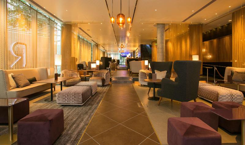 Hilton London Tower Bridge - Lobi
