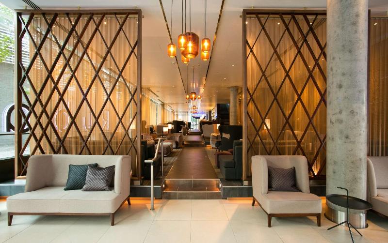Hilton London Tower Bridge - Lobi